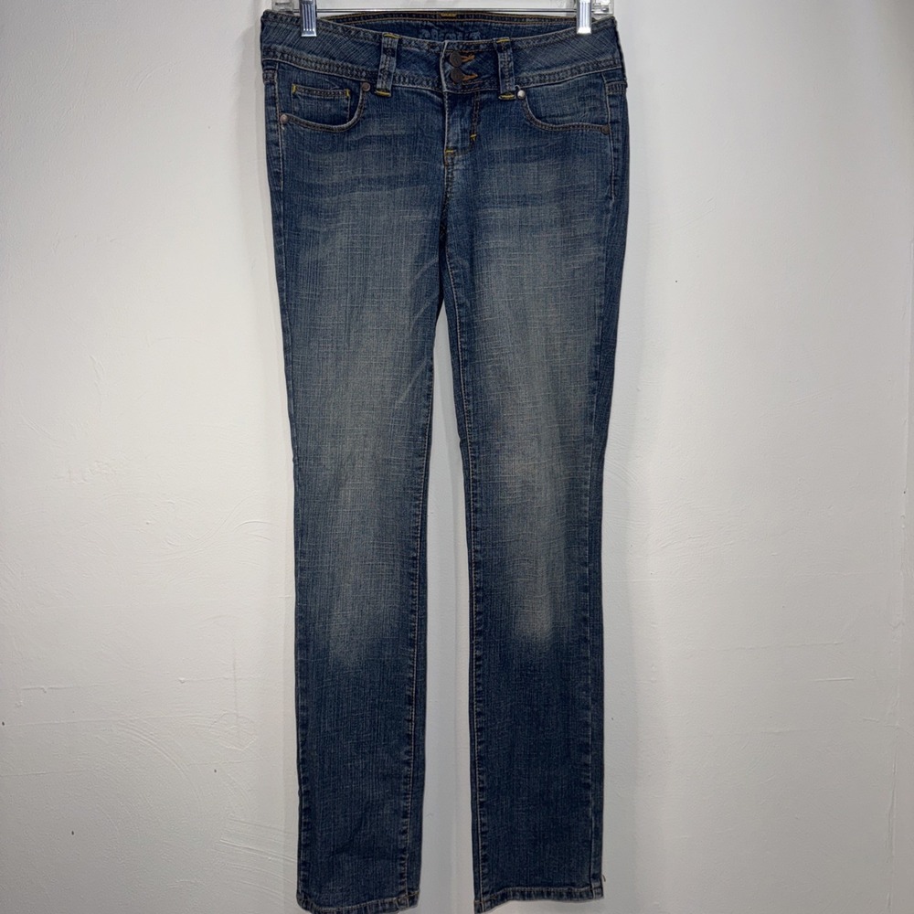 Y2K 2000's Vintage Decree 3 Women's Jeans  2Button LIGHT WASH STRAIGHT WIDE BELT
